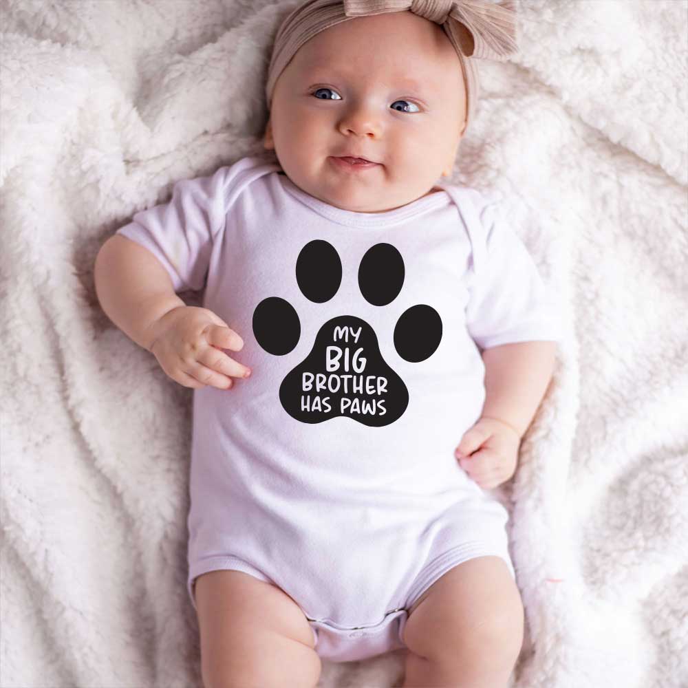 My big brother has paws baby bodysuit Paw print baby sleeper Siblings love Paw-themed Baby Bodysuits